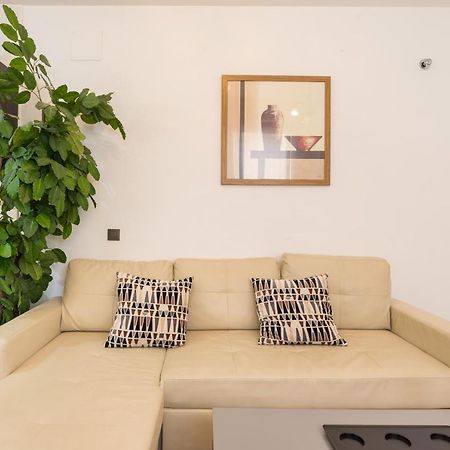 Mlg - Apartamento Trinidad Con Parking Leilighet Málaga Eksteriør bilde