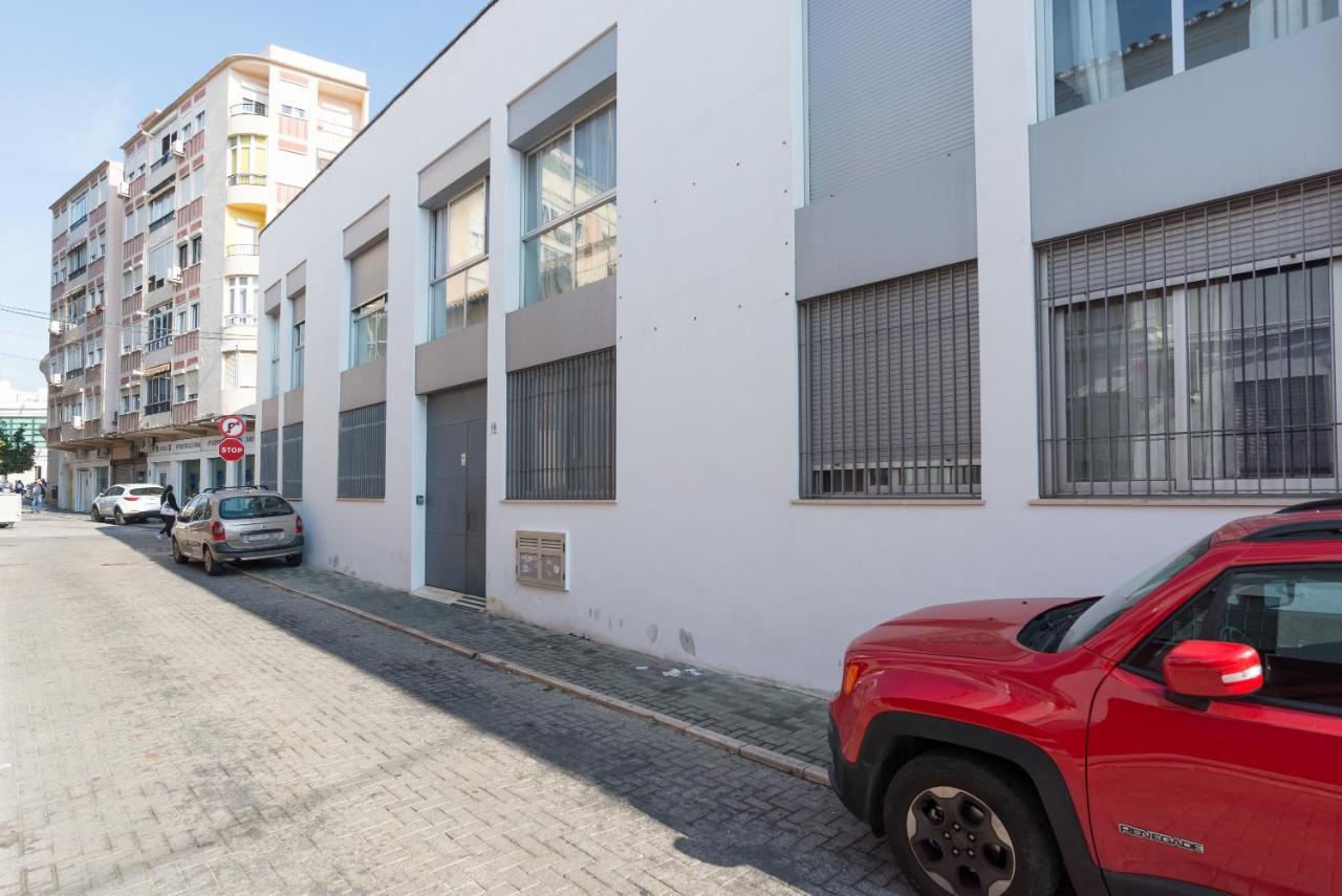 Mlg - Apartamento Trinidad Con Parking Leilighet Málaga Eksteriør bilde